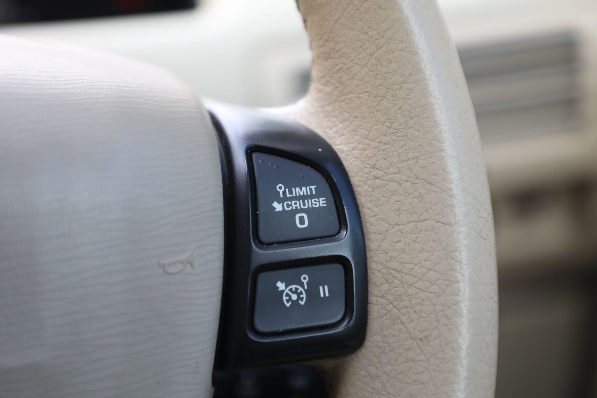 Large vehicle image